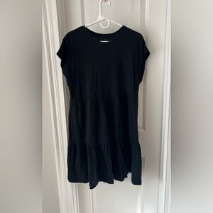 Gap Black Tiered Dress